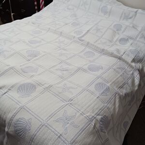 Quilt Bedding Shams  Cream Blue Ocean Seashells Queen Bay Colony